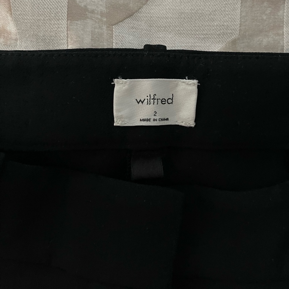 Aritzia Wilfred cabaret pant
